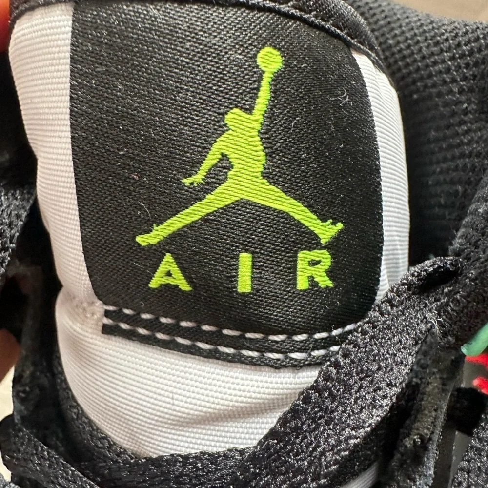 NIKE AIR JORDAN BOYS Sz 4 white/ black/ neon green/ purple,& turquoise Mid rise